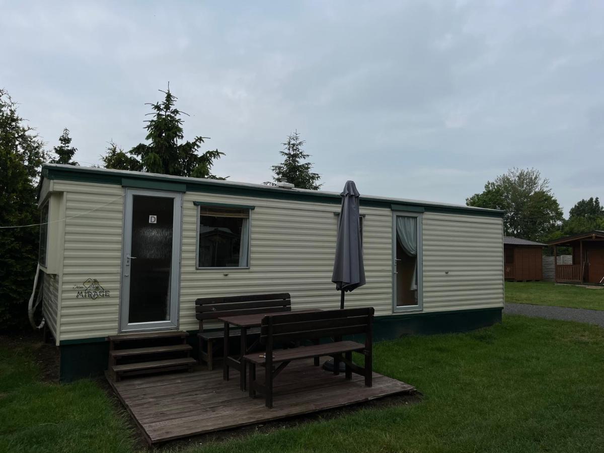 Autocamp Free Star - Mobilheimy Daire Strachotin Dış mekan fotoğraf