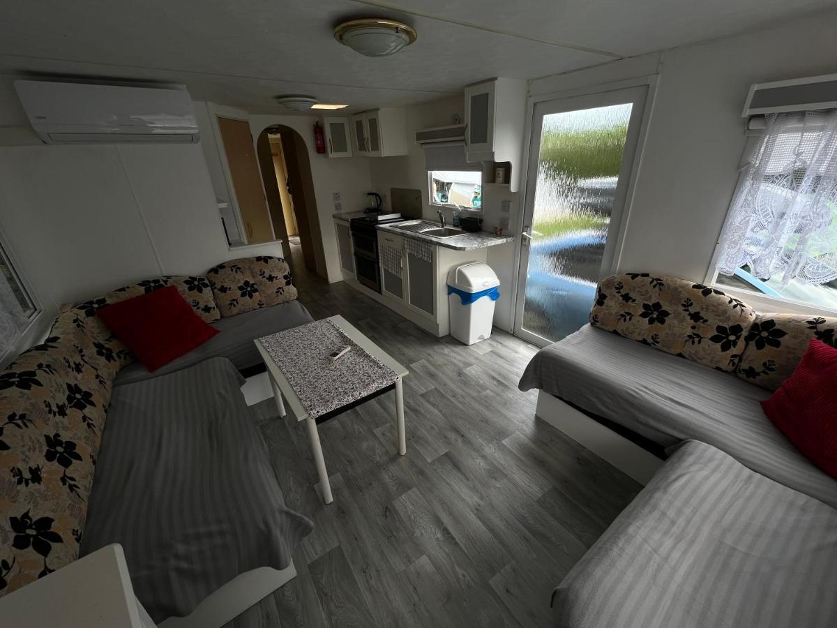 Autocamp Free Star - Mobilheimy Daire Strachotin Dış mekan fotoğraf